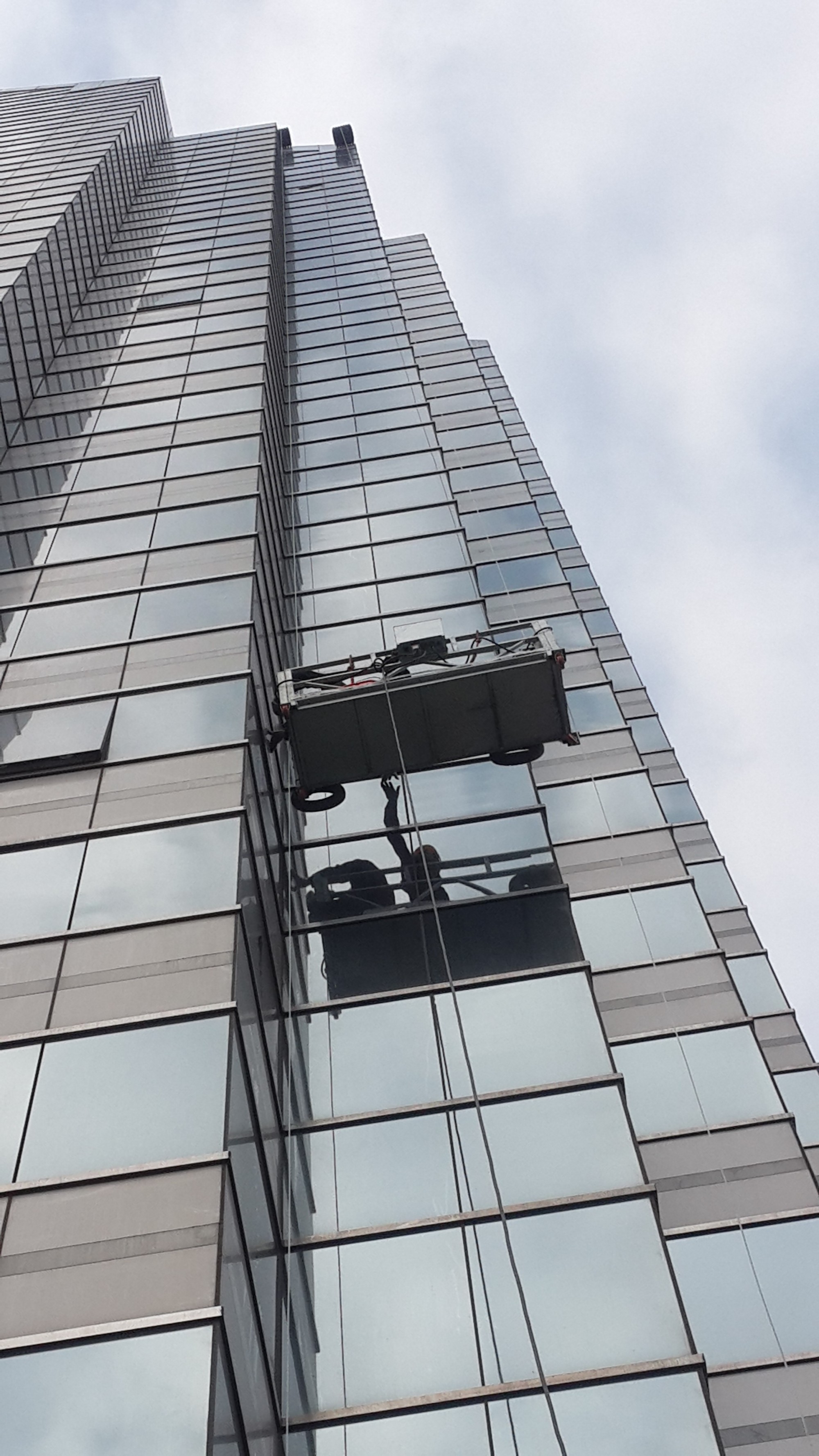 墙砖坏了怎么修补视频(墙砖坏了怎么修补视频教学)